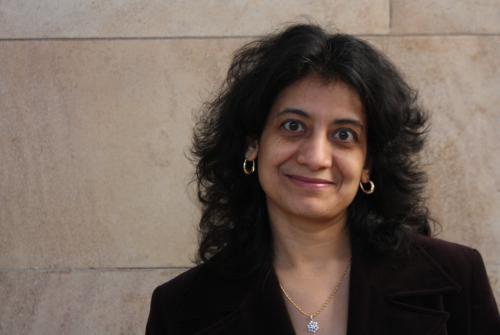 Dr Aparna Hoskote 