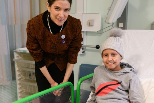 Her Excellency Professor Maha Barakat met a young patient at Great Ormond Street Hospital