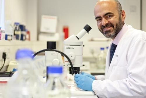 Paolo in the lab